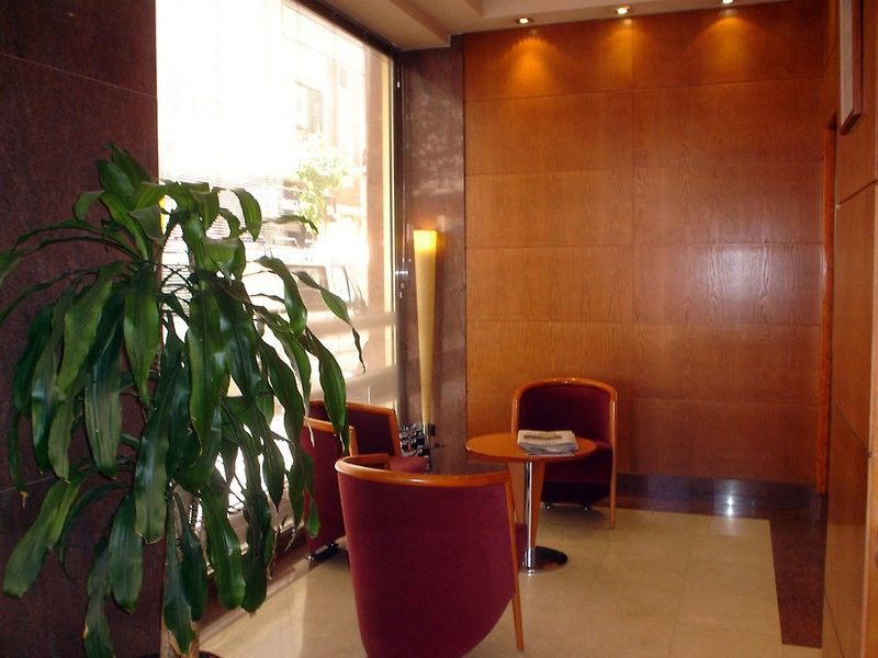 Hotel Mediterraneo Valencia Exterior photo